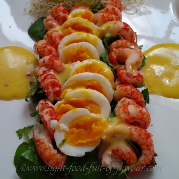 Egg and crayfish sandwich