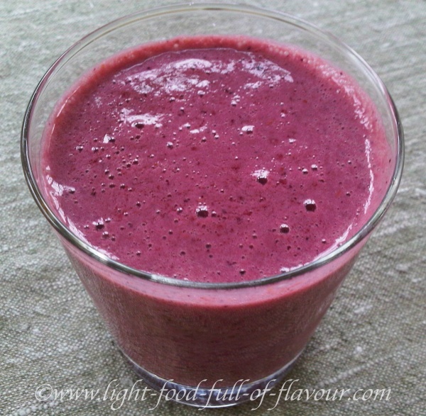 Pomegranate and Soya Smoothie