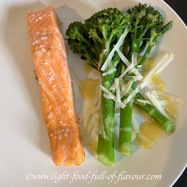 Roast salmon and broccoli